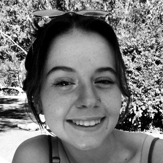 Mary-Kate Oosthuizen