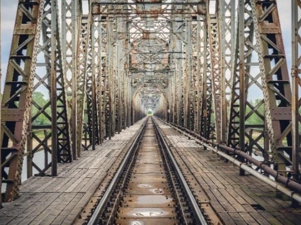 Design and Construction of Railway Bridges